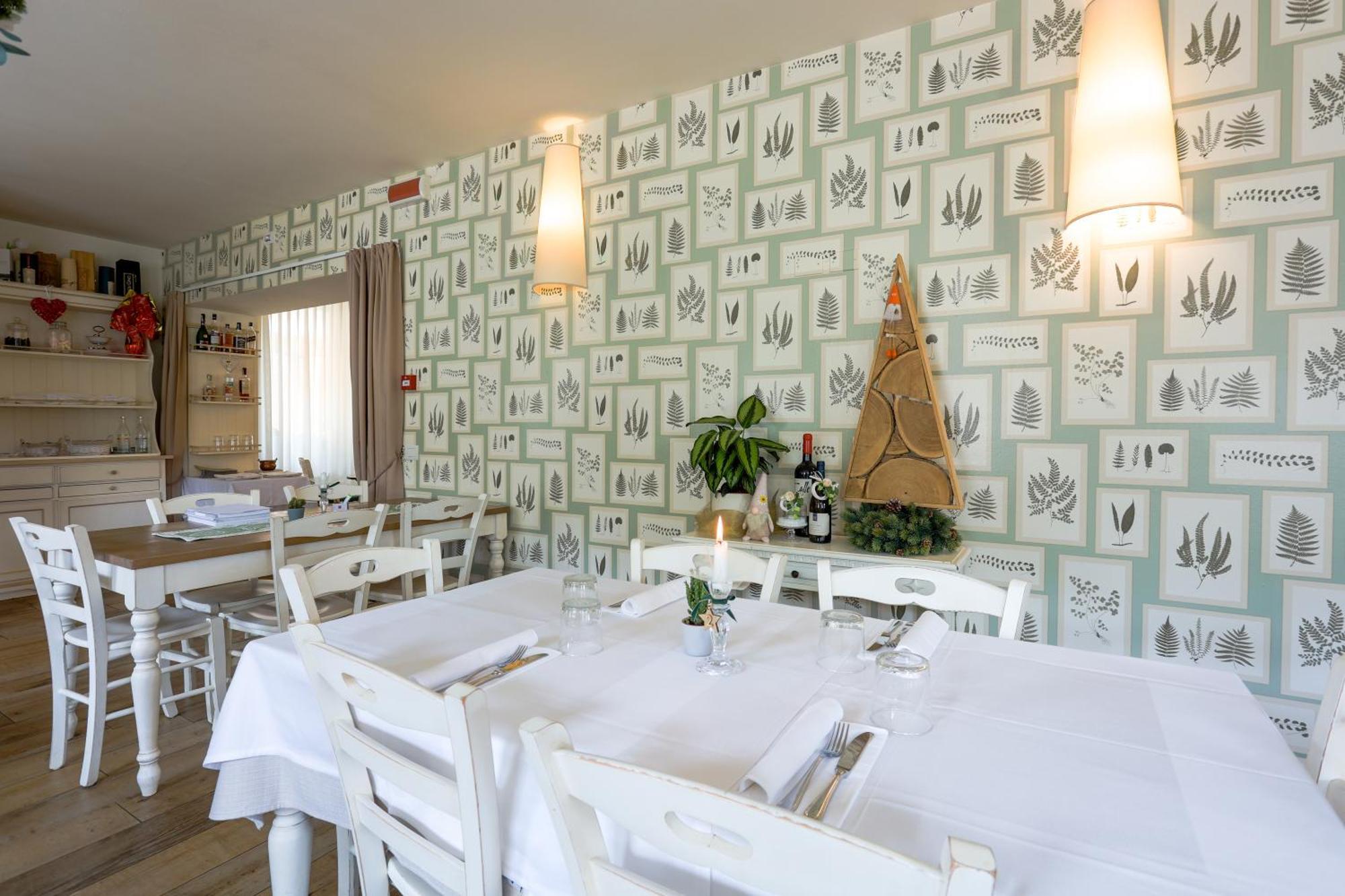 Casa Leon D'Oro Hotell Bosco Chiesanuova Exteriör bild